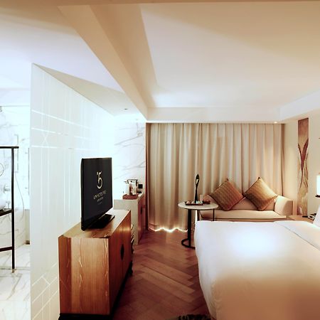 แอล เอ็น โฮเต็ล ไฟฟ์ Hotel กวางโจว ภายนอก รูปภาพ